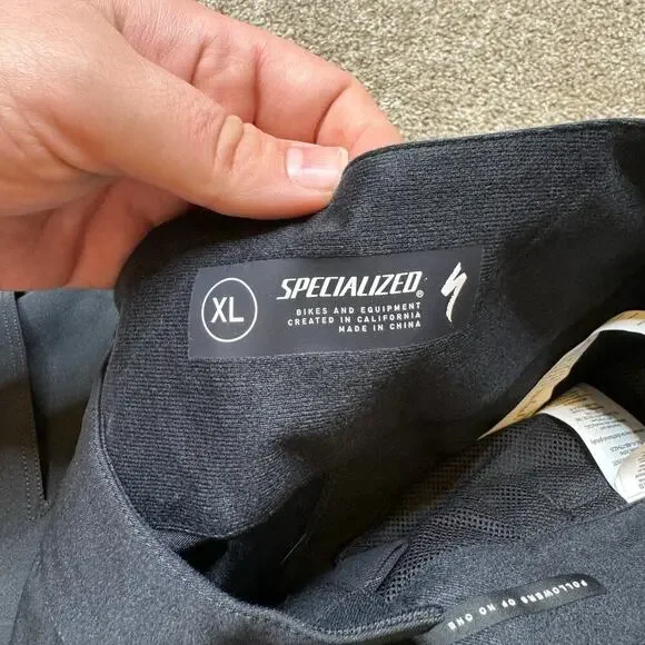 NWT Specialized Black Women's Trail Shorts Size XL - Picture 3 of 6